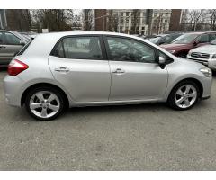 Toyota Auris 1,8 Automat+! - 17