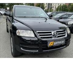 Volkswagen Touareg 3,0 TDi BEZ KOROZE ! - 14