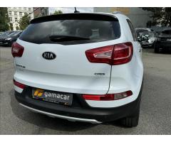 Kia Sportage 2,0 CRDI 4x4 Exclusive - 8