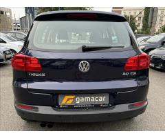 Volkswagen Tiguan 2,0 - 8