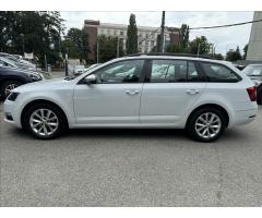 Škoda Octavia 1,6 SERVIS JEN ŠKODA-DPH !! - 4