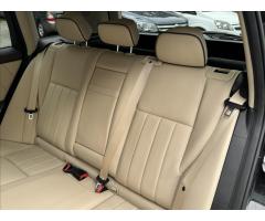 Mercedes-Benz GLK 2,2 125k+AMG+SERVIS MERCEDES !! - 38