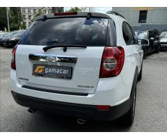 Chevrolet Captiva 2,2 - 12