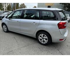 Citroën C4 Picasso 1,6 7míst+ Servis jen citroén !!! - 6