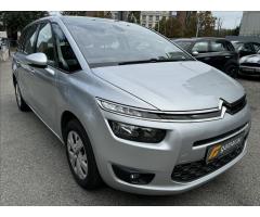 Citroën C4 Picasso 1,6 7míst+ Servis jen citroén !!! - 17