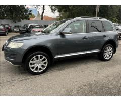 Volkswagen Touareg 3,0 TDI+176KW+HIGHLINE !! - 12