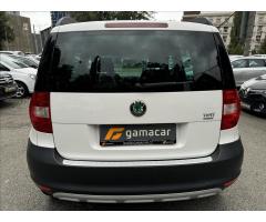 Škoda Yeti 1,6 TDI+Elegance SERVIS SKODA ! - 9