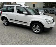 Škoda Yeti 1,6 TDI+Elegance SERVIS SKODA ! - 16