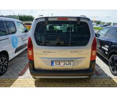 Citroën Berlingo 1,5 BlueHDi 130 EAT8 MAX - 11