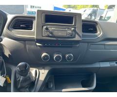 Renault Master 2,3dCi, 165k, 10palet, Spaní - 9