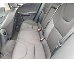 Volvo S60 2,0 D2 88kW NAVI 1.MAJ - 9