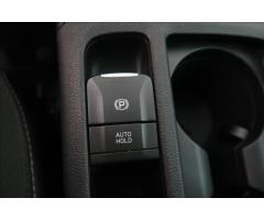 Hyundai i30 1,6 CRDi Style DCT kombi - 17