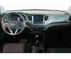 Hyundai Tucson 1,7 CRDI 85kW STYLE 4x2 - 9