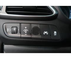 Hyundai i30 1,0 T-GDI TRIKOLOR COMFORT - 15