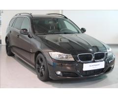 BMW Řada 3 3,0 335i xDrive INDIVIDUAL touring - 3