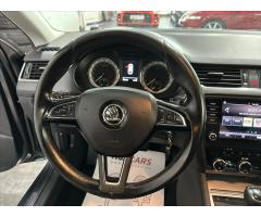 Škoda Octavia 2,0   TDI DSG DRIVE FULL LED - 8