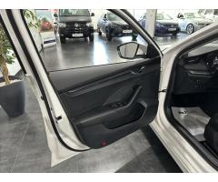 Škoda Octavia 2,0   TDI FULL LED KEY-LESS - 6