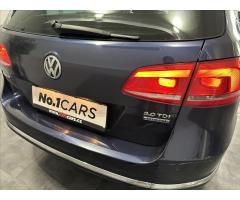 Volkswagen Passat 2,0   TDI TEMPOMAT NAVI TAŽNÉ - 21