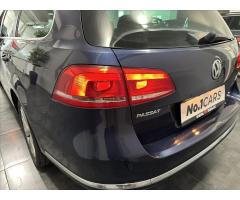 Volkswagen Passat 2,0   TDI TEMPOMAT NAVI TAŽNÉ - 22