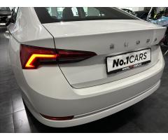 Škoda Octavia 2,0   TDI FULL LED KEY-LESS - 23