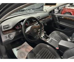 Volkswagen Passat 2,0   TDI 4x4 HIGHLINE PANO - 6