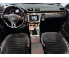 Volkswagen Passat 2,0   TDI 4x4 HIGHLINE PANO - 20