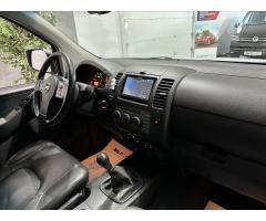 Nissan Navara 2,5   DCI 4X4 DOUBLE CAB TAŽNÉ - 12