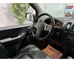 Nissan Navara 2,5   DCI 4X4 DOUBLE CAB TAŽNÉ - 13