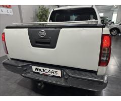 Nissan Navara 2,5   DCI 4X4 DOUBLE CAB TAŽNÉ - 21