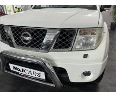 Nissan Navara 2,5   DCI 4X4 DOUBLE CAB TAŽNÉ - 23