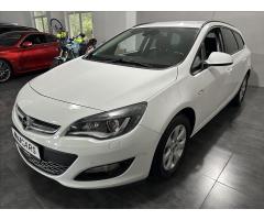 Opel Astra 1,4   T BI-XEN KAMERA TAŽNÉ - 3