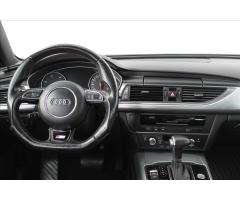 Audi A6 3.0 TDi V6 S-Line Quattro - 12