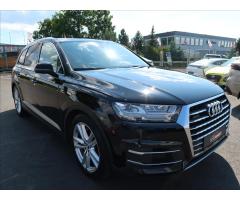 Audi Q7 3,0 TDI,200kW,SLINE,7míst,DPH - 2