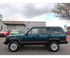 Jeep Cherokee 2,5 TD,SPORT,tažné,4x4,EKOzaplaceno - 5