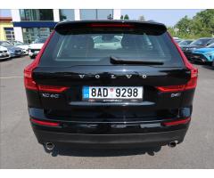 Volvo XC60 2,0 B4,145kW,MomentumPro,DPH - 8