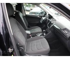 Volkswagen Tiguan 2,0 TDi,110kW,Highline,7míst - 13