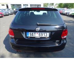 Volkswagen Golf 1,4 TSI,90kW,Match,serv.kn. - 8