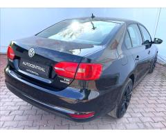 Volkswagen Jetta 1,2 Tsi,77kW,STK 6/26 - 9