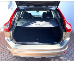 Volvo XC60 2,4 ,D4,AWD 2.4,140kW,STK 6/26 - 10