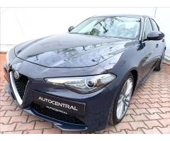 Alfa Romeo Giulia 2,2 JTDM,132kW,servisní kniha - 8