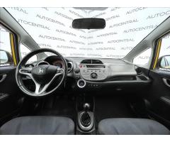 Honda Jazz 1,3 i-VTEC. Exclusive - 18