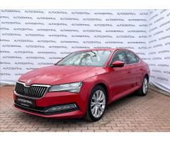 ŠKODA SUPERB COMBI 2.0TDI 140 LAURIN&K 4X4 DSG 7ST