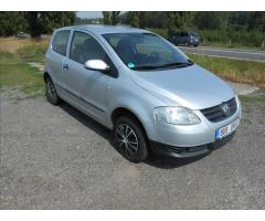 Volkswagen Fox 1,2 40 kW SERVO Serviska - 4