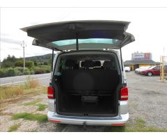 Volkswagen Caravelle 2,0 103 kW 9Míst Serviska - 15