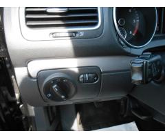 Volkswagen Golf 1,6 TDI 77kW VI.  Serviska - 15