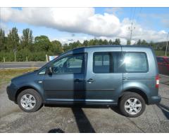 Volkswagen Caddy 1,4 16V 59 kW LIFE Family - 6