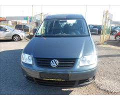 Volkswagen Caddy 1,4 16V 59 kW LIFE Family - 24