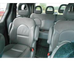 Chrysler Grand Voyager 2,5 CRD 105 kW KLIMA 7 Míst - 15