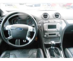 Ford Mondeo 2,2 129 kWTDCi Ghia Historie - 12