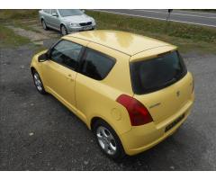 Suzuki Swift 1,3 i 16V 68 kW Serviska KLIMA - 27